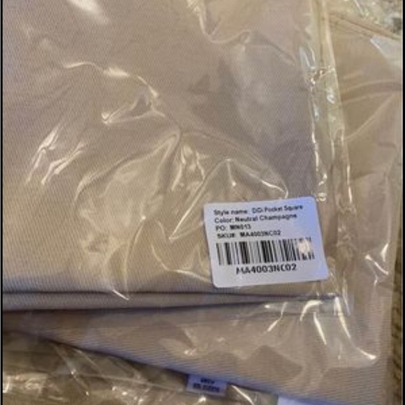 Birdy Grey Neutral Champagne Pocket squares - new - Picture 2 of 2